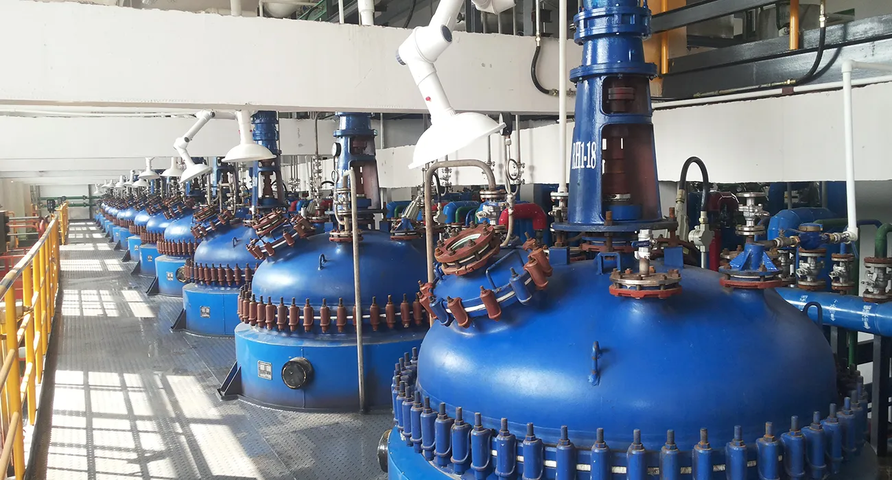石油業界向けグラスライニング機器