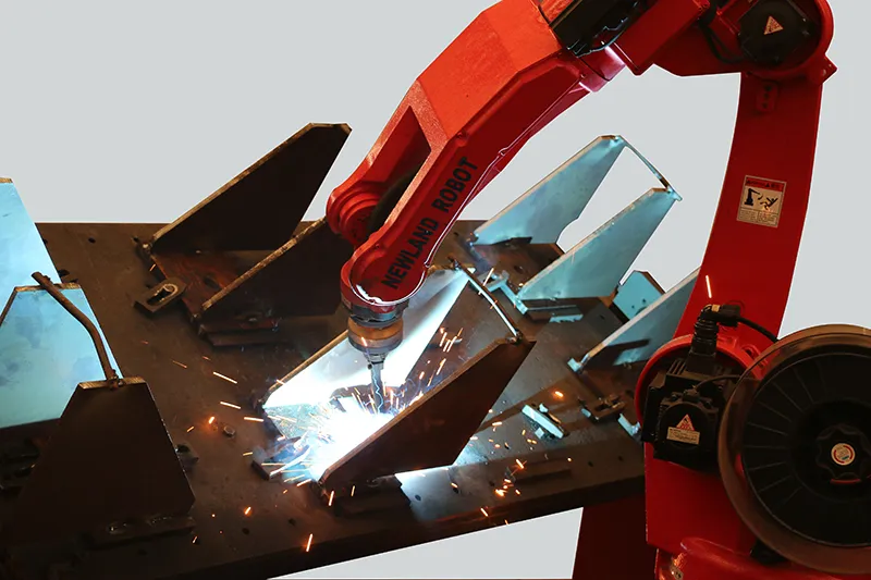 部品へのロボット溶接